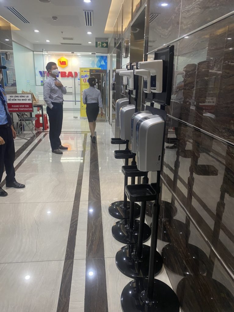 Máy xịt cồn tự động ECOVY K2050